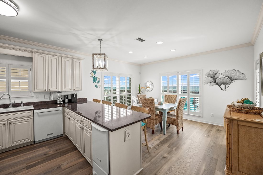 Gulf Shores, Alabama, United States 4 - 18050966