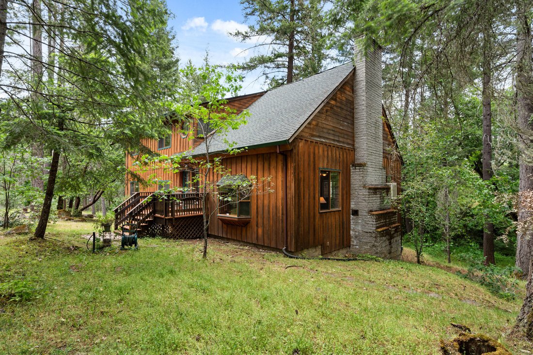 House in Applegate, Oregon, United States 2 - 18040570