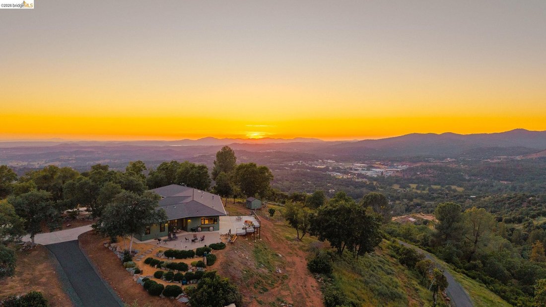 Sonora, California, United States 3 - 18041508