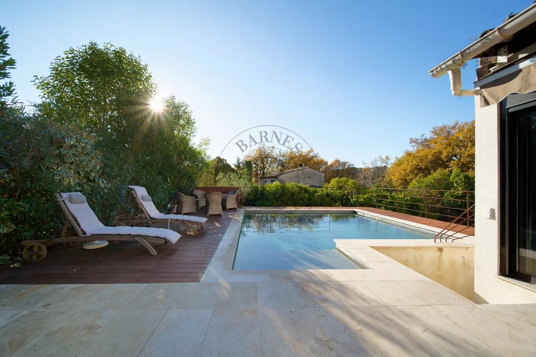 Villa in Grand'Piece-Les Plaines, Mouans-Sartoux, France 1 - 17309957