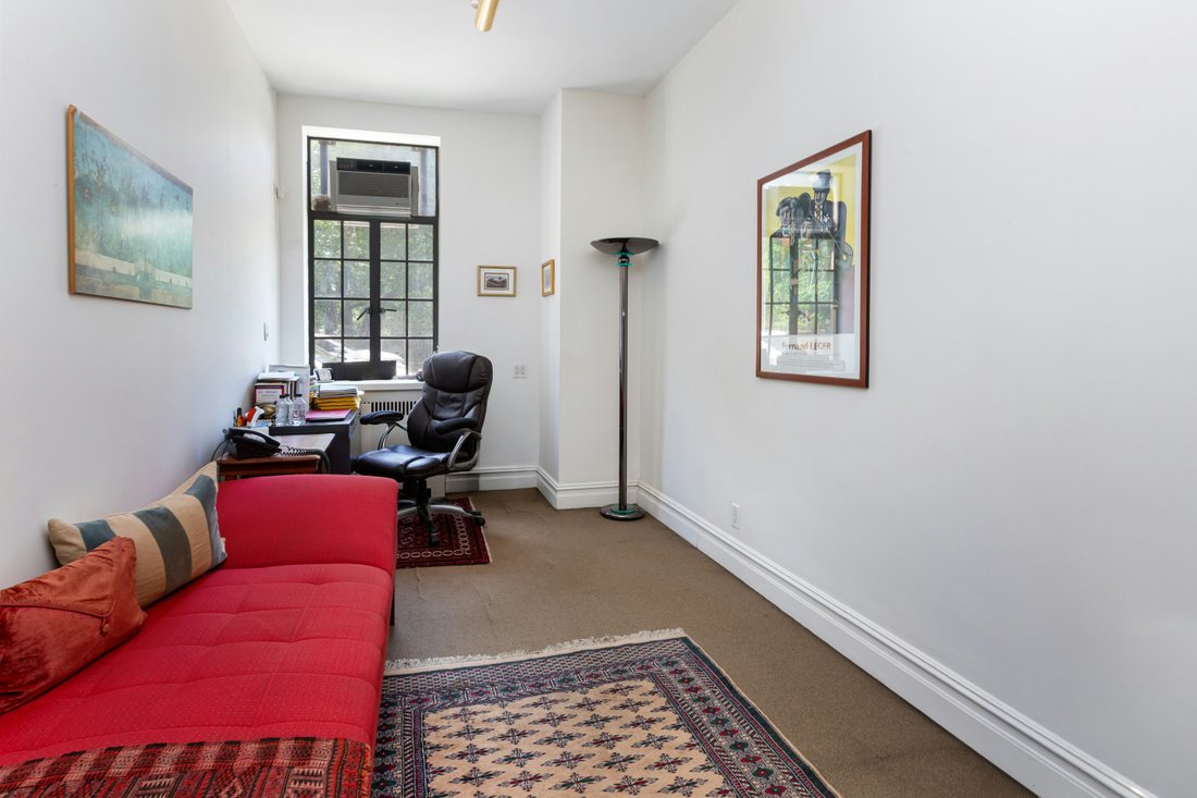 Co Op in New York, New York, United States 3 - 18048762