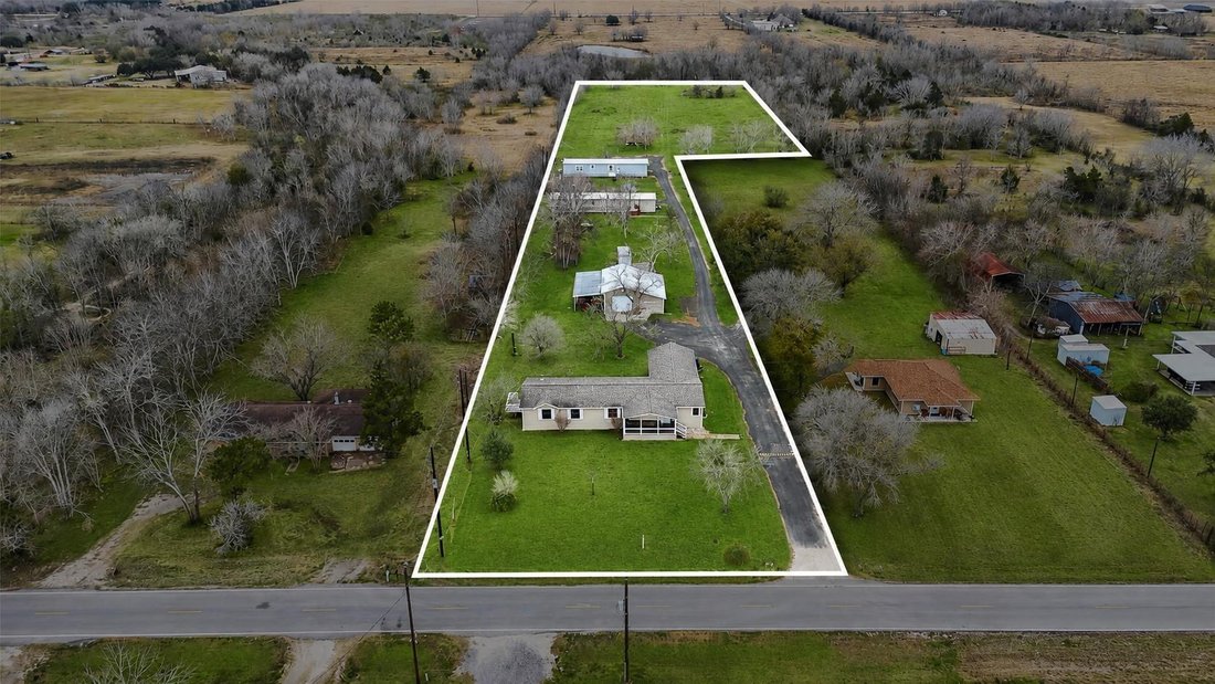 House in Damon, Texas, United States 1 - 17752834
