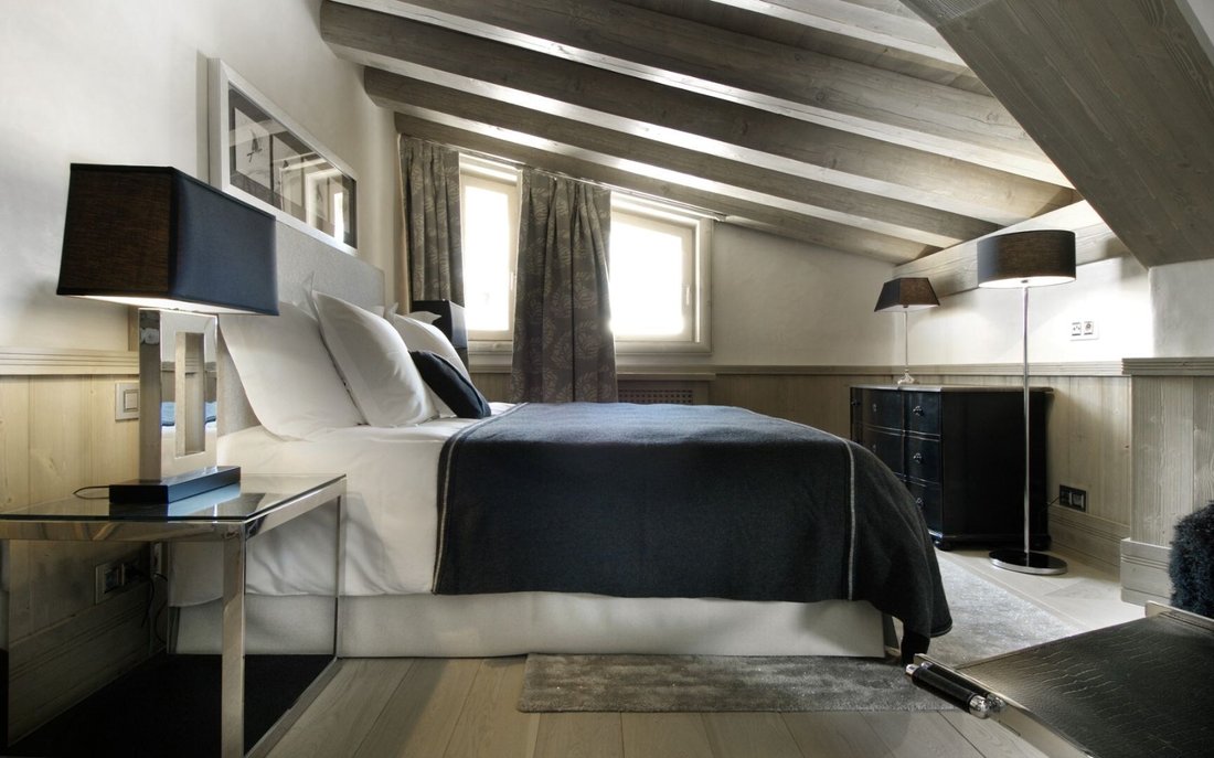 Chalet in Val-d'Isere, Auvergne-Rhône-Alpes, France 5 - 18044562