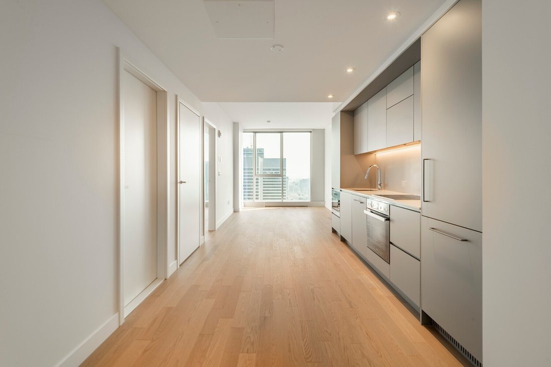 Condo in Montreal, Quebec, Canada 1 - 18039968