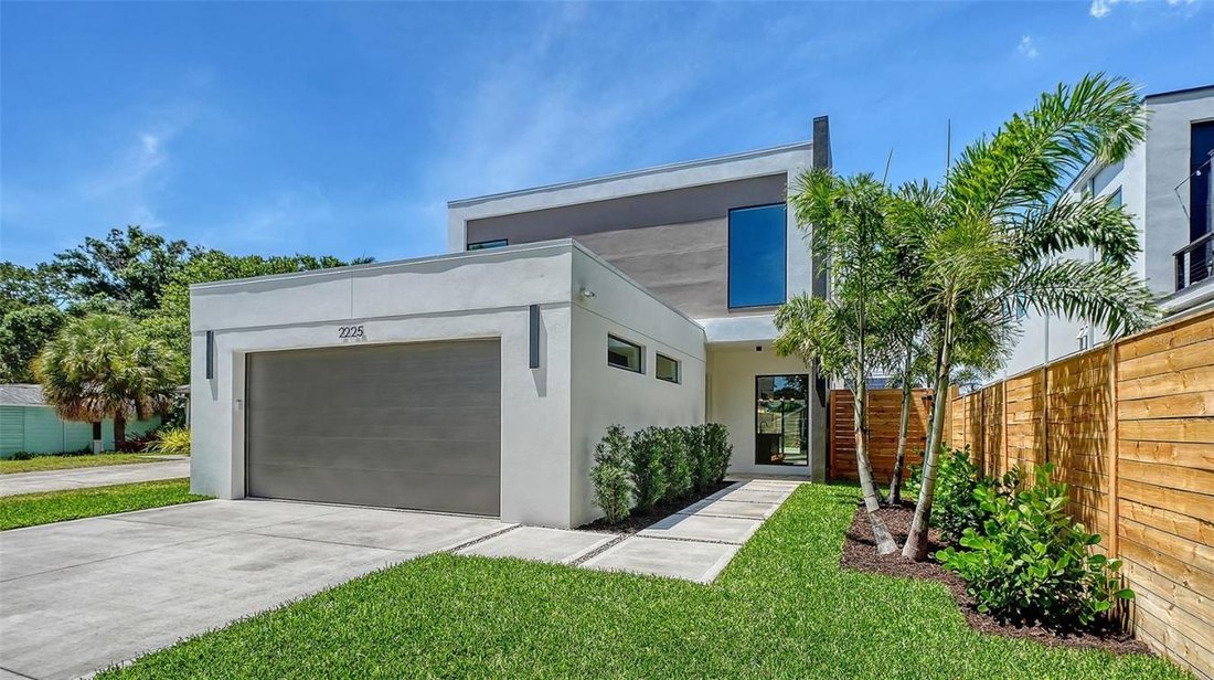 House in Sarasota, Florida, United States 2 - 18044865