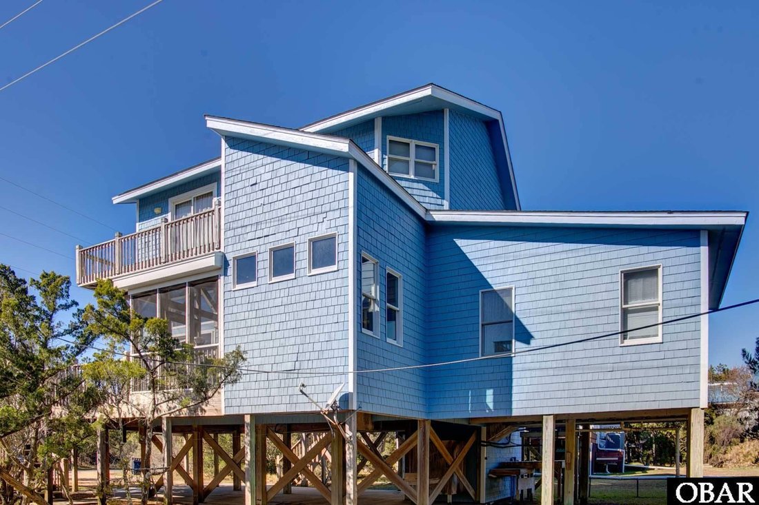 House in Ocracoke, North Carolina, United States 4 - 18040419