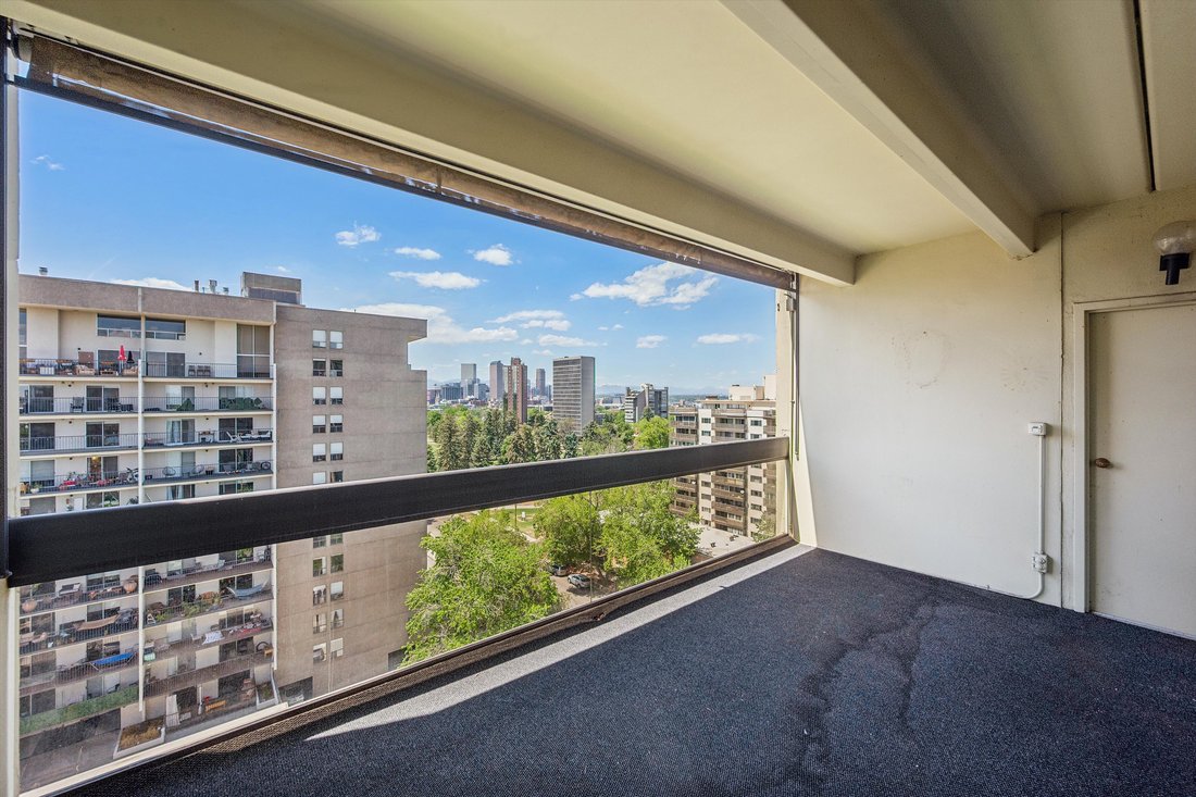Condo in Denver, Colorado, United States 5 - 18035620