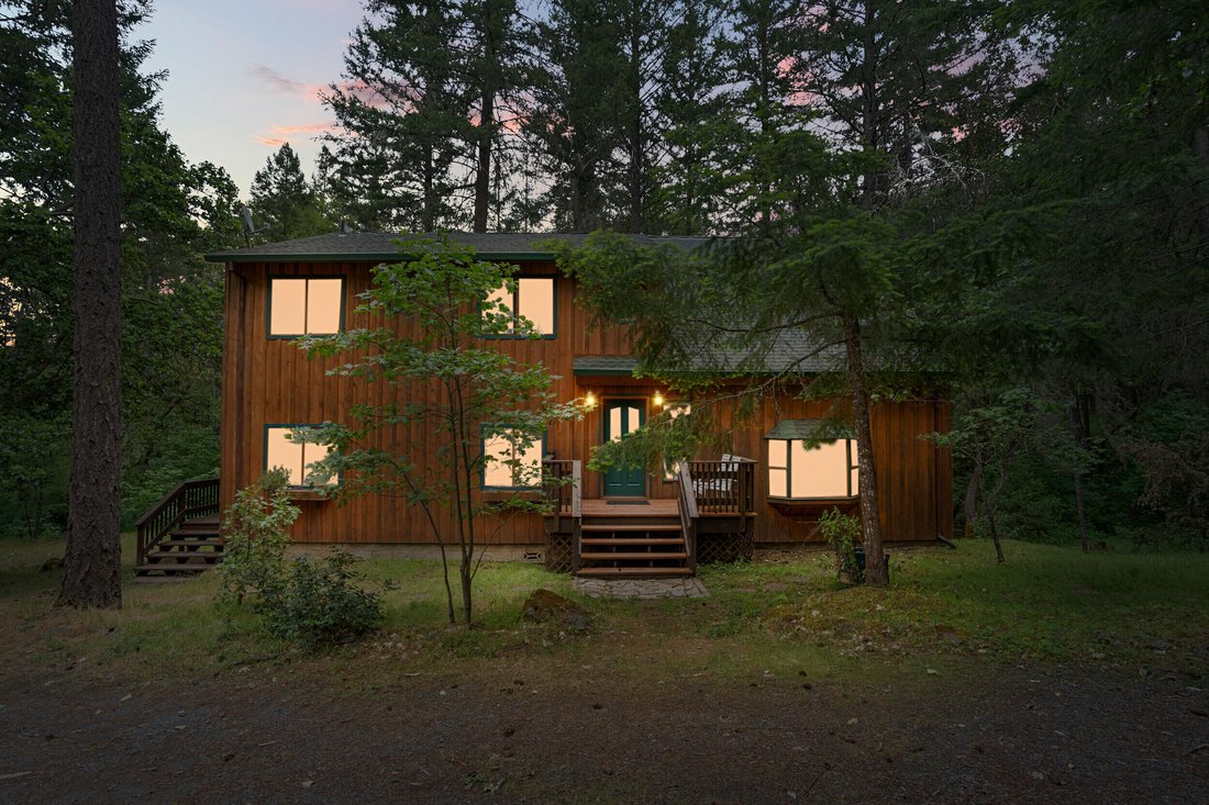 House in Applegate, Oregon, United States 1 - 18040570