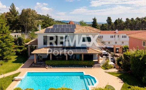 House in Dionysos, Attica, Greece 1