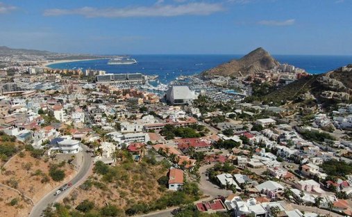 Land in Cabo San Lucas, Baja California Sur, Mexiko 1