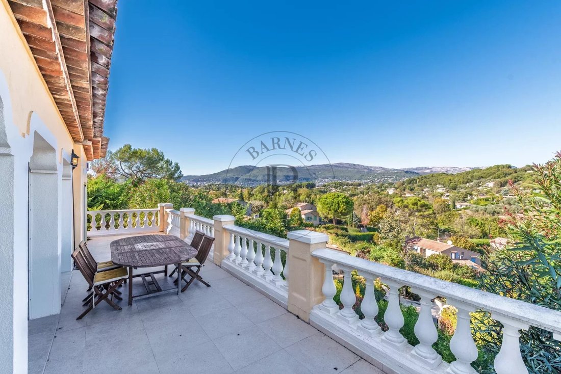 Villa in Valbonne, Provence-Alpes-Côte d'Azur, France 3 - 17039065