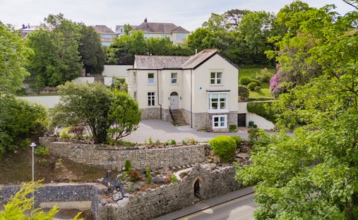 House in Mumbles, Wales 1