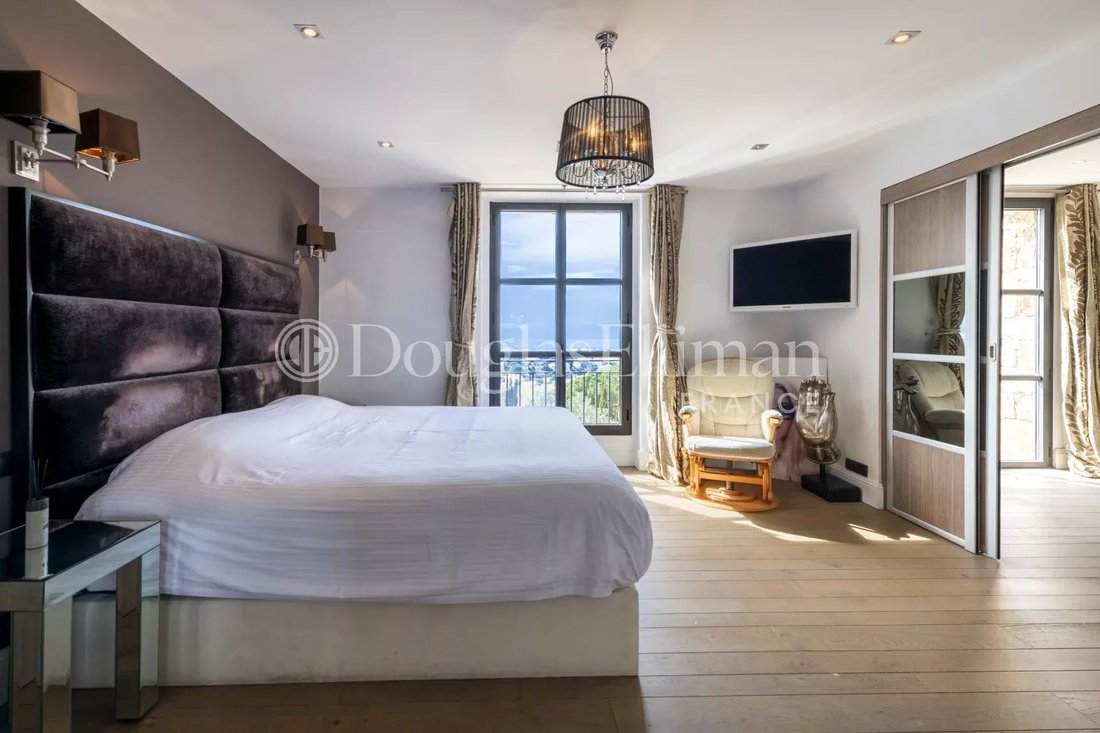 Villa in Cannes, Provence-Alpes-Côte d'Azur, France 5 - 18038371