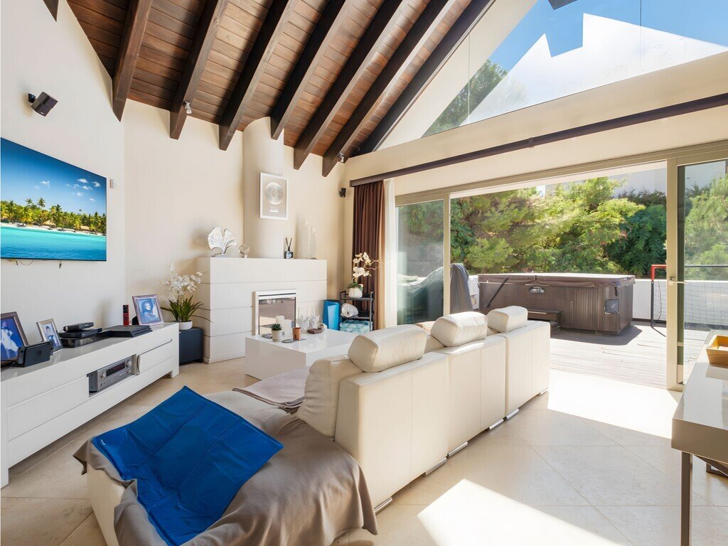 Apartment in Benahavis, Andalusia, Spain 3 - 18048779