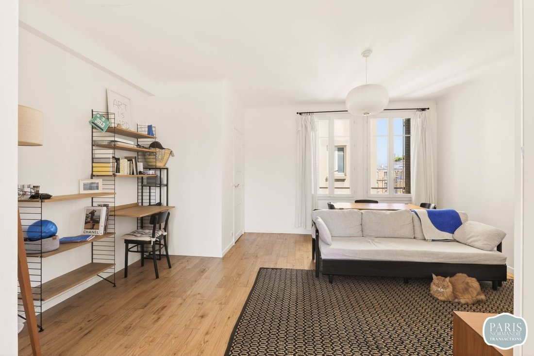 Apartment in Pereire-Malesherbes, Paris 17e Arrondissement, Paris 2 - 18037251