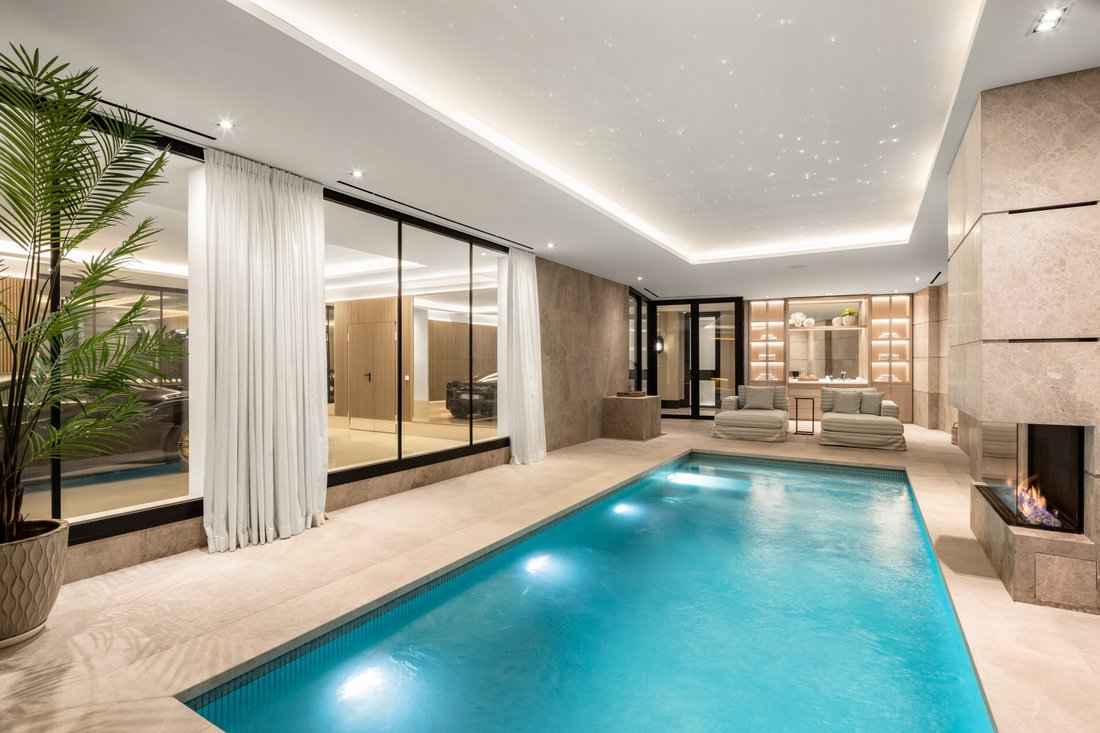 Villa in Nueva Andalucia, Marbella, Spain 3 - 13707671