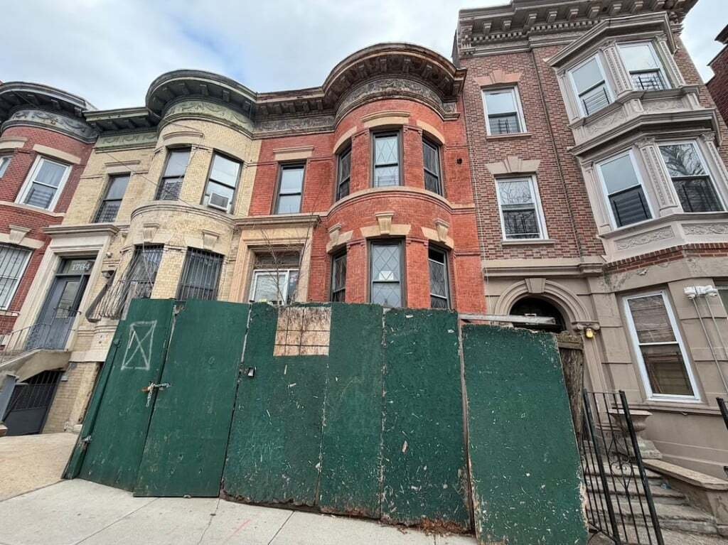 House in New York, New York, United States 2 - 18044962