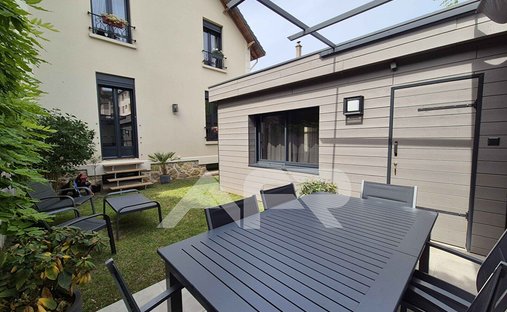House in Chatou, Ile-de-France, France 1