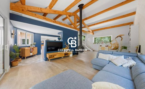 Villa a Saint-Mathieu-de-Tréviers, Occitania, Francia 1