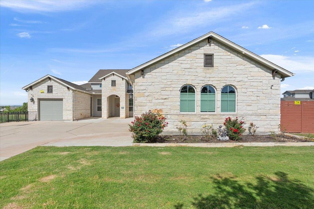 House in Georgetown, Texas, United States 2 - 18048370