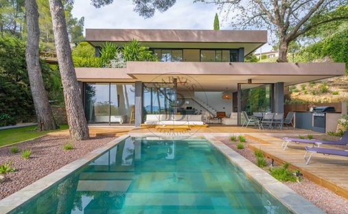 Villa in Le Cannet, Provence-Alpes-Côte d'Azur, France 1