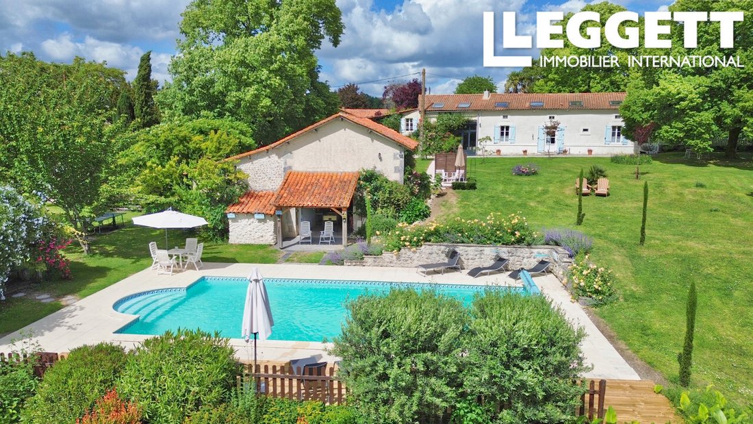 House in Saint-Romain, Nouvelle-Aquitaine, France 1 - 17935249