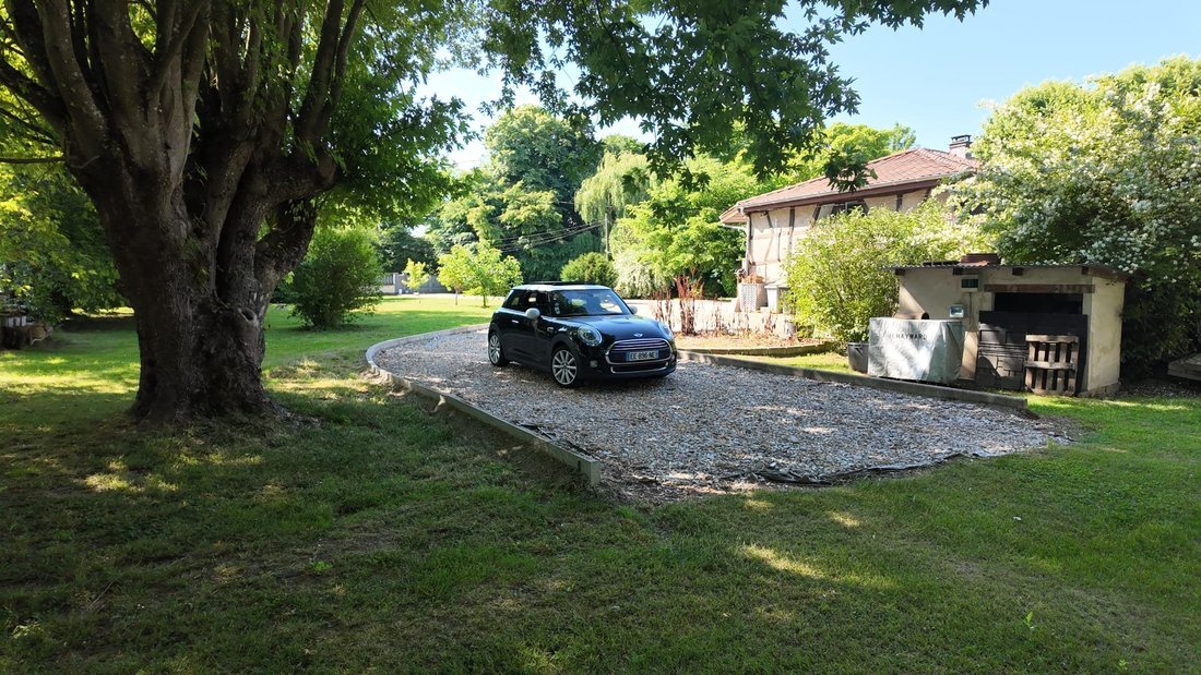 House in Attignat, Auvergne-Rhône-Alpes, France 2 - 18037277
