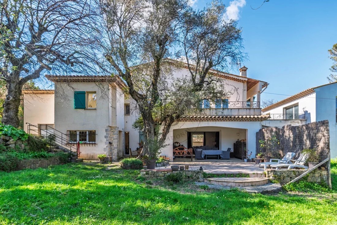Villa in Mougins, Provence-Alpes-Côte d'Azur, France 2 - 17042813