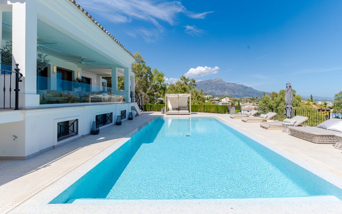 Villa in La Quinta, Benahavis, Andalusia 3 - 13359459