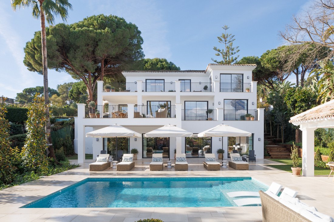Villa in Nueva Andalucia, Marbella, Spain 1 - 13716603