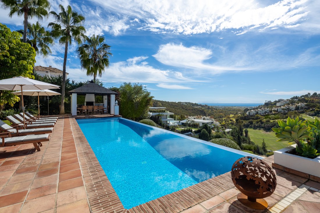 Villa in La Quinta, Benahavis, Andalusia 3 - 14579653