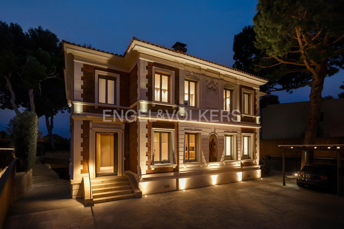 House in Les Corts, Barcelona, Spain 5 - 18040772