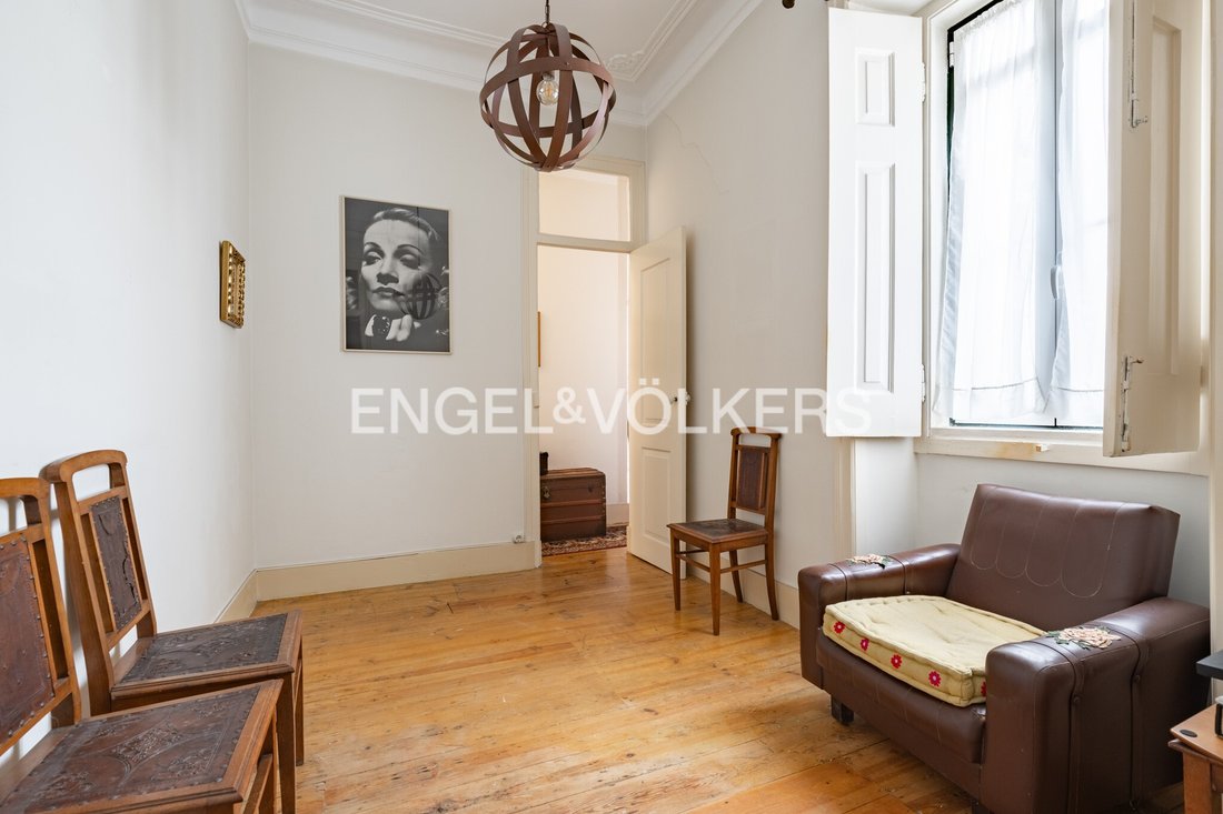 Apartment in Arroios, Lisbon, Portugal 2 - 18038747