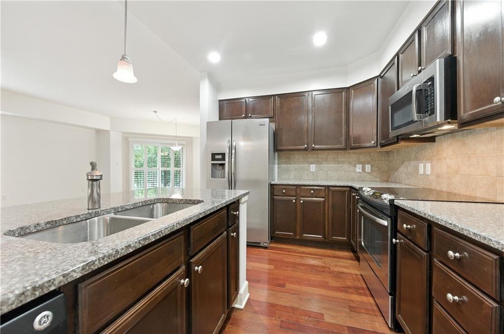 Condo in Atlanta, Georgia, United States 3 - 18041705
