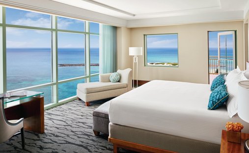 Condo in Paradise Island, New Providence, The Bahamas 1