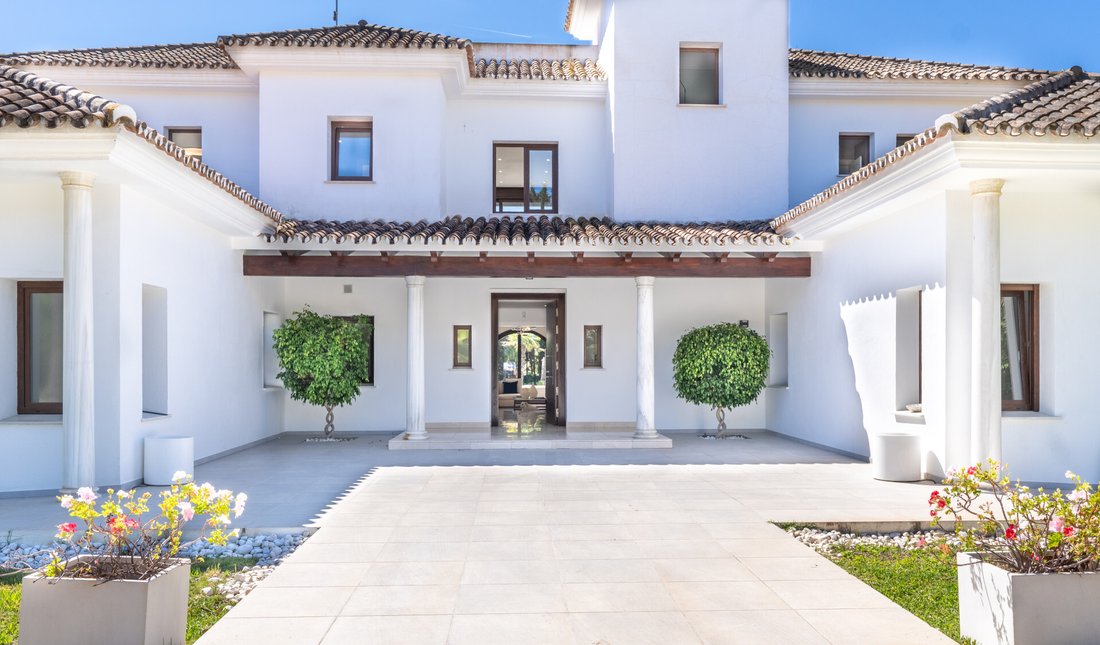 Villa in Guadalmina Baja, San Pedro de Alcantara, Spain 4 - 16100912