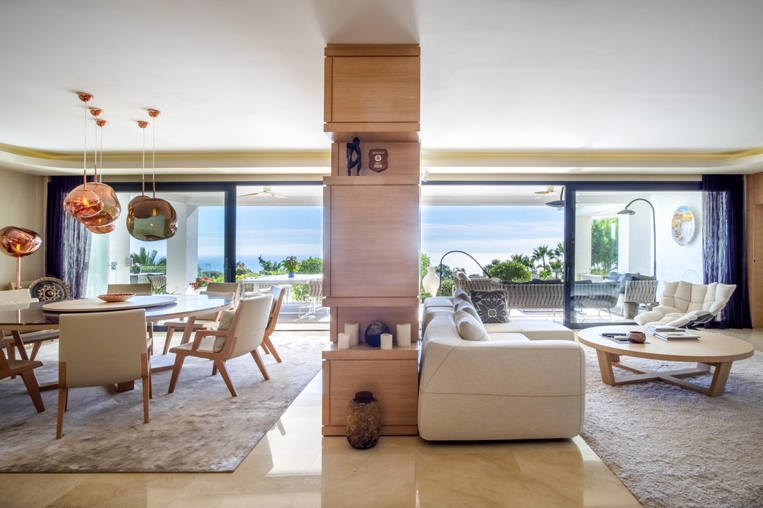 Villa in Sierra Blanca, Marbella, Spain 3 - 13593118