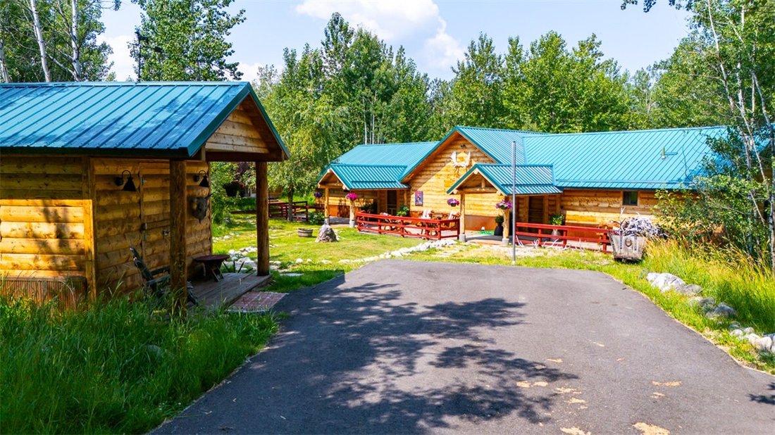 House in Red Lodge, Montana, United States 2 - 18050309