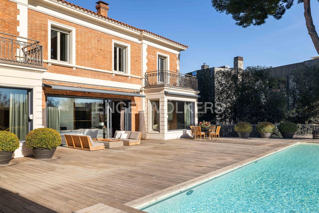 House in Les Corts, Barcelona, Spain 3 - 18040772