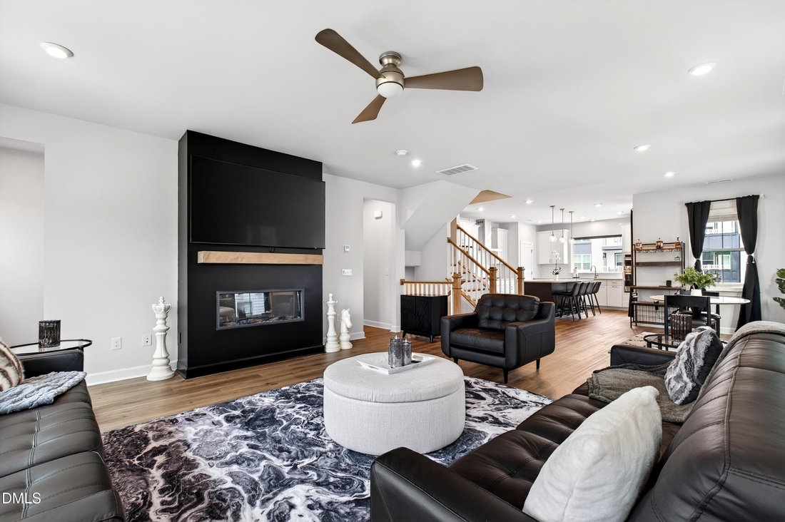 Townhouse in Raleigh, North Carolina, United States 3 - 18036331