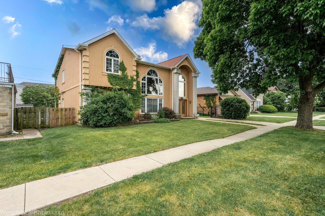 House in Norridge, Illinois, United States 2 - 18040730