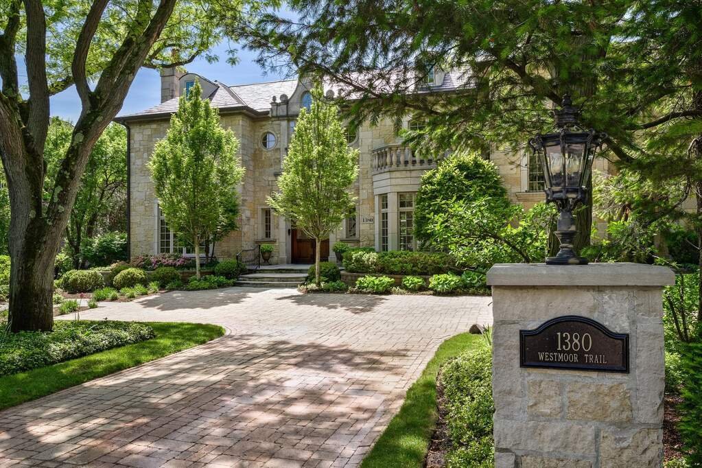 House in Winnetka, Illinois, United States 2 - 18043598