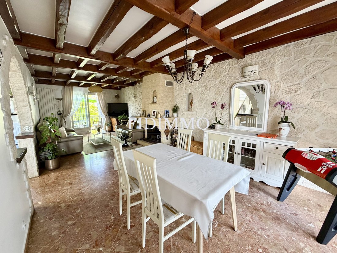 House in Ormesson-sur-Marne, Ile-de-France, France 3 - 18049445