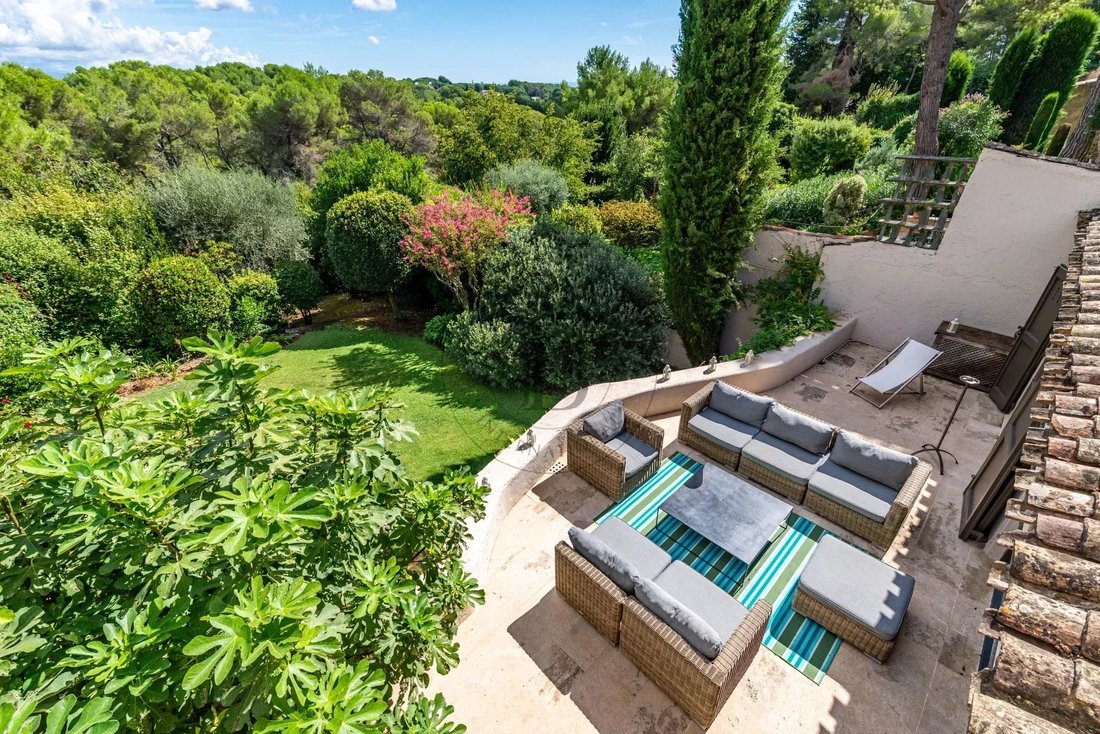 Villa in Les Indes les-Groulles, Mouans-Sartoux, France 3 - 17039032