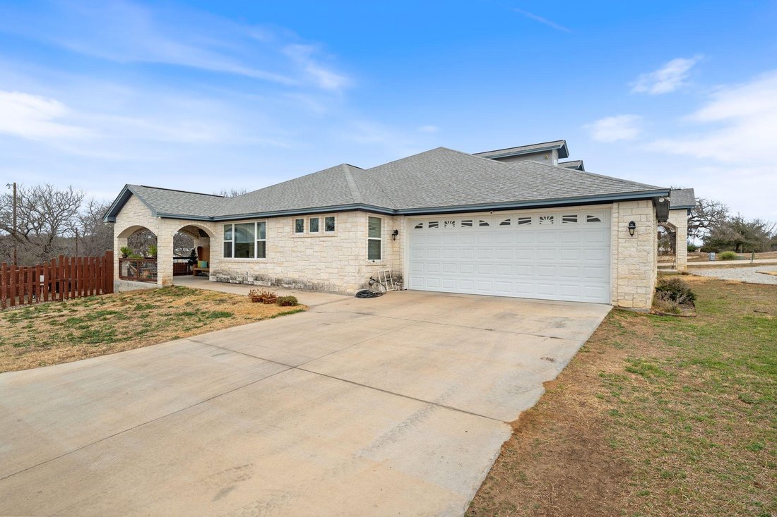 House in Kingsland, Texas, United States 4 - 18048357