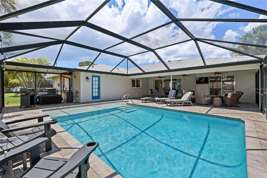 House in Cape Coral, Florida, United States 2 - 18045579