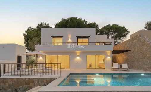 Villa in Moraira, Teulada, Valencian Community 1