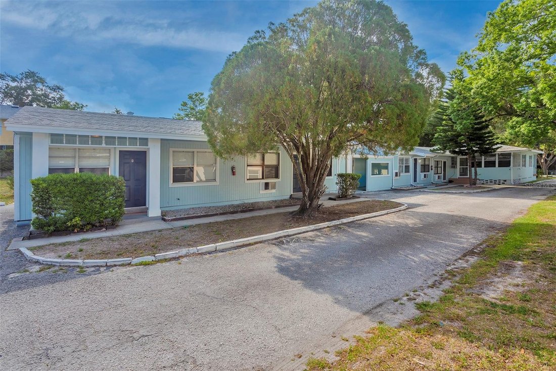 Clearwater, Florida, United States 1 - 18042644