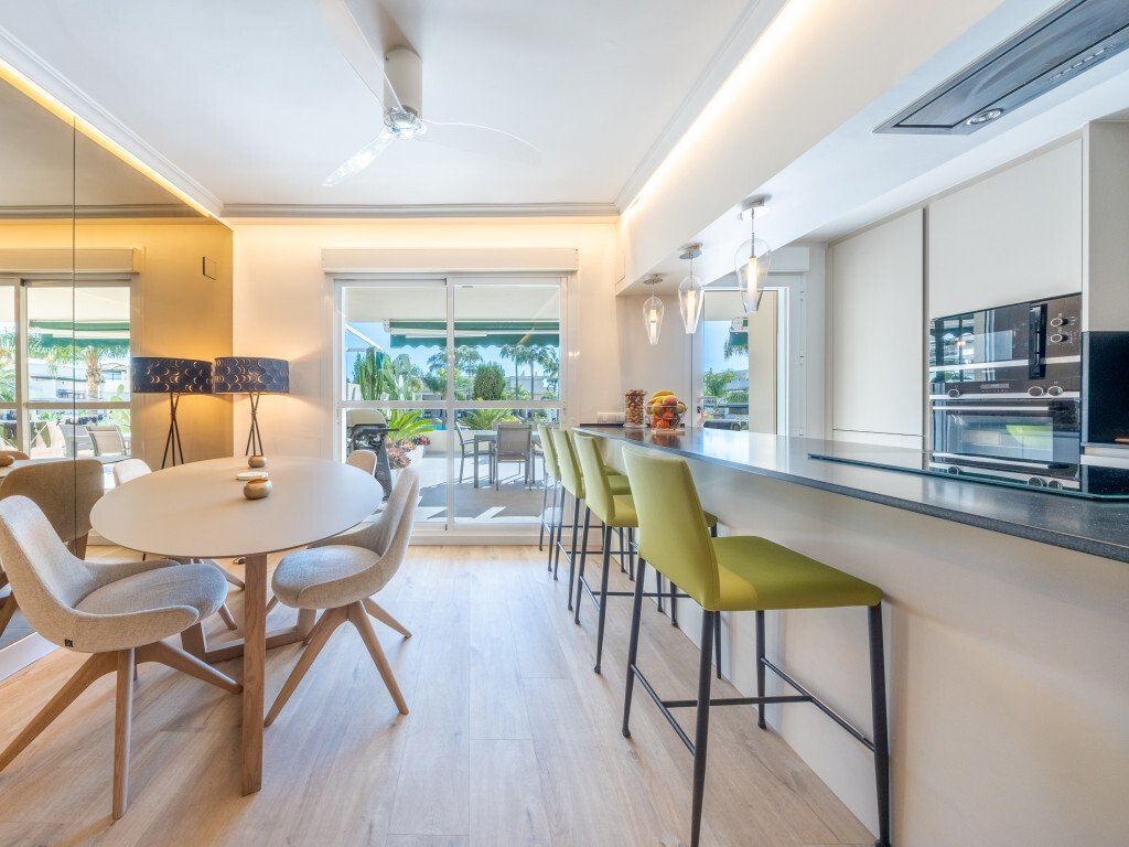 Apartment in Puerto Banus, Marbella, Spain 4 - 18048791