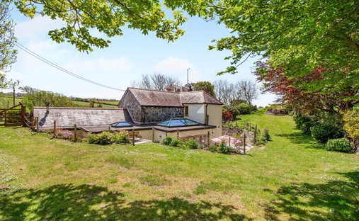Haus in Mullion, England 1